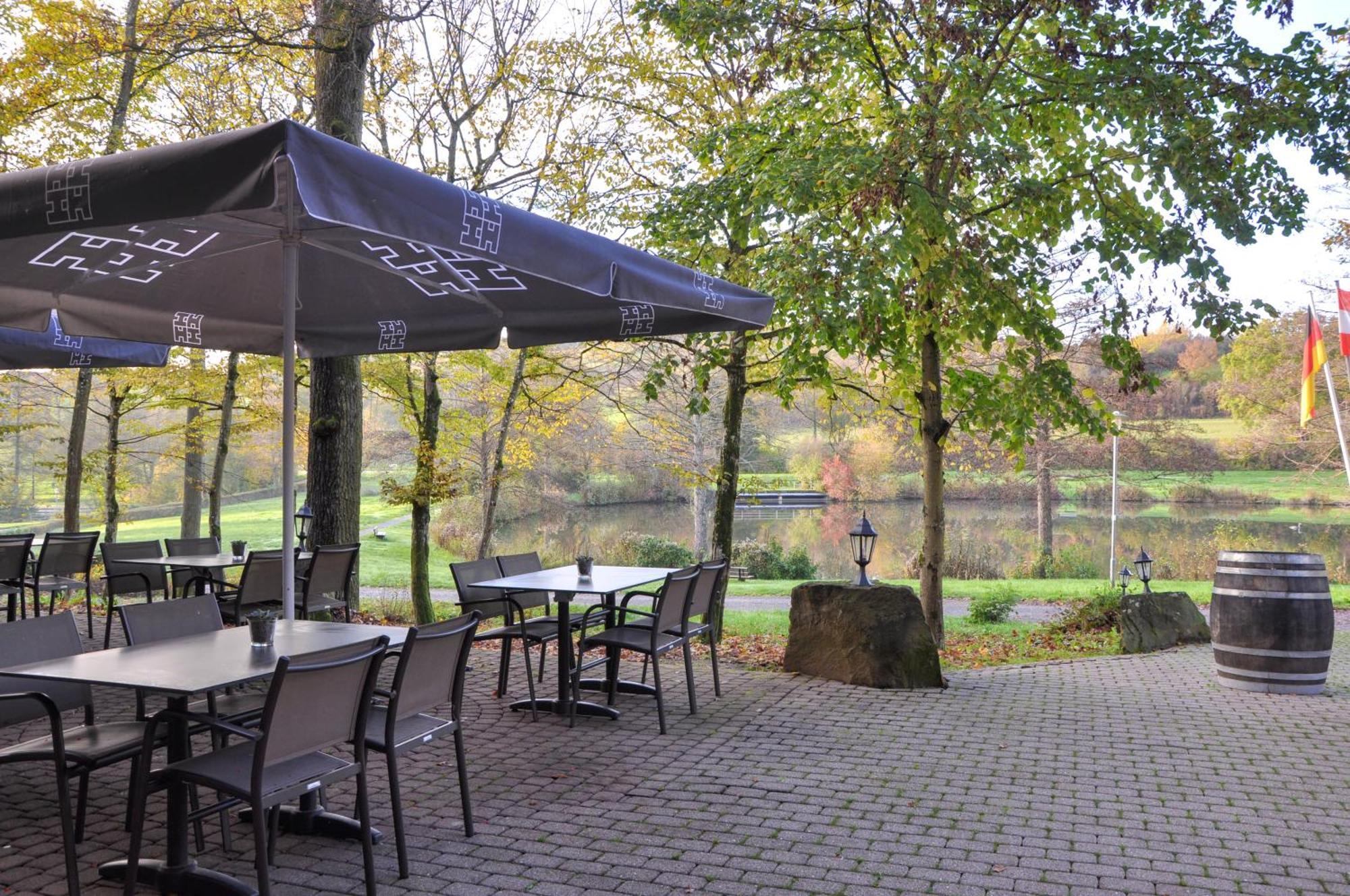 Hotel-Restaurant Kreuzberghof Tagungs- Und Veranstaltungshotel Tiefenbach  Екстериор снимка