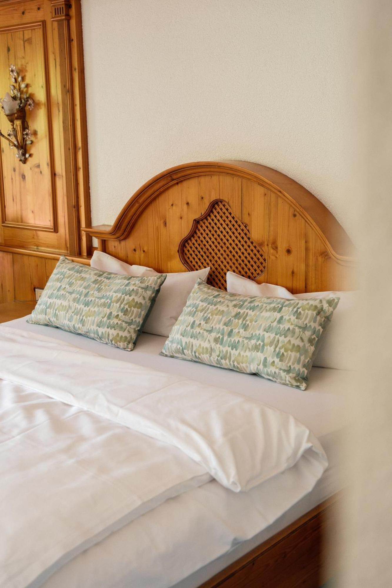 Hotel-Restaurant Kreuzberghof Tagungs- Und Veranstaltungshotel Tiefenbach  Екстериор снимка