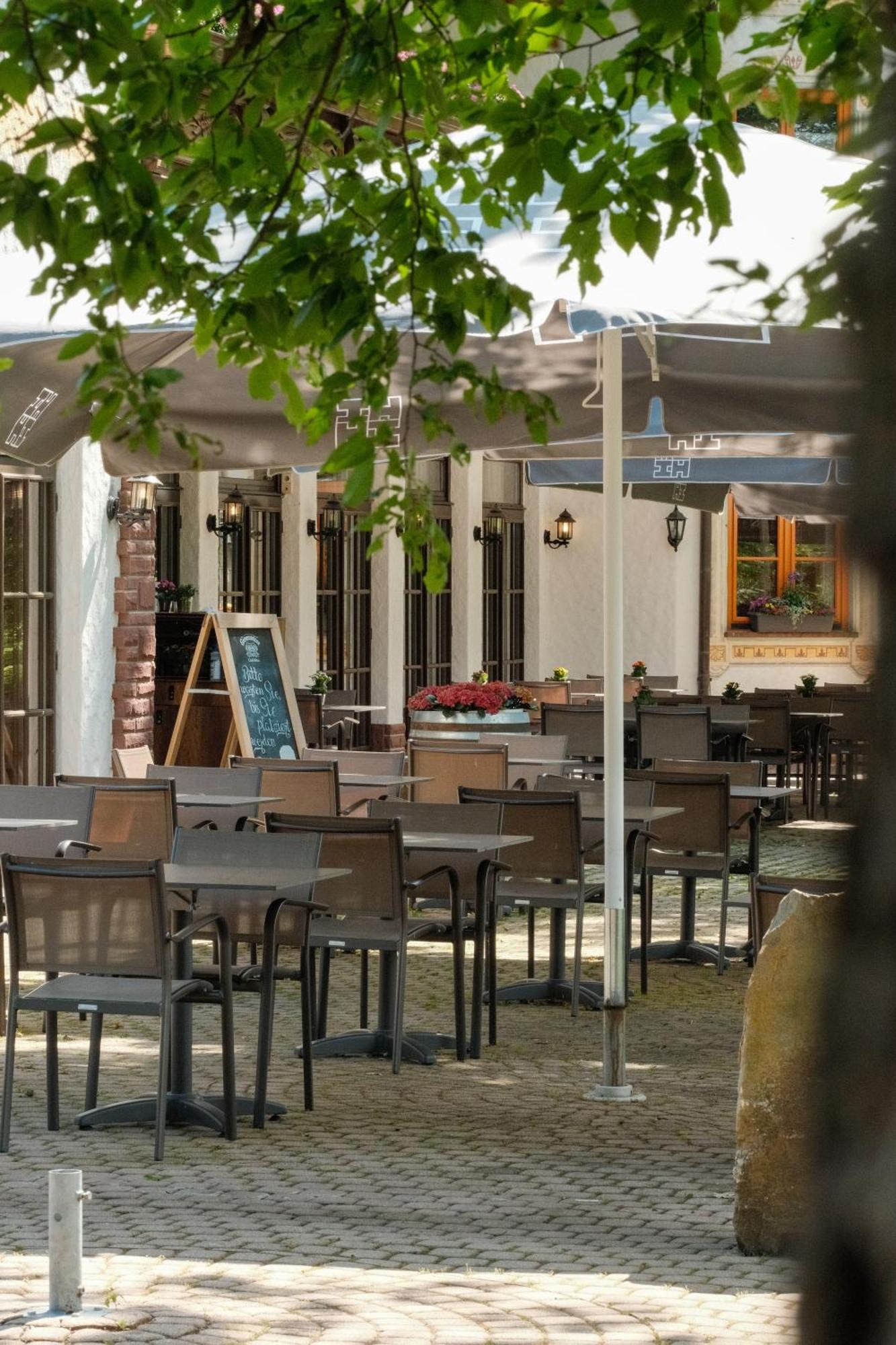 Hotel-Restaurant Kreuzberghof Tagungs- Und Veranstaltungshotel Tiefenbach  Екстериор снимка