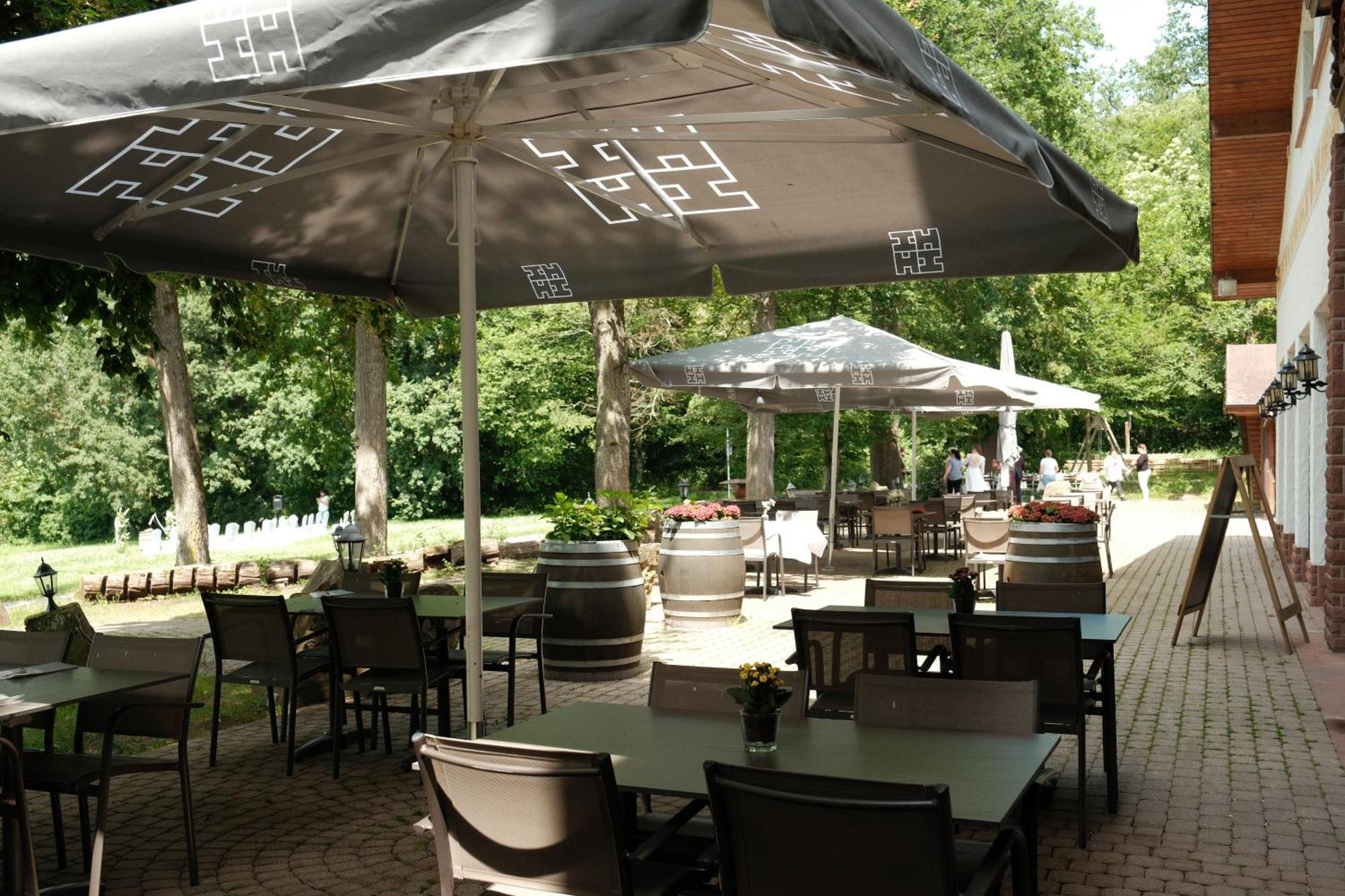 Hotel-Restaurant Kreuzberghof Tagungs- Und Veranstaltungshotel Tiefenbach  Екстериор снимка